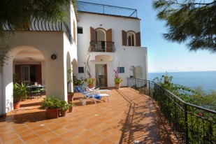 Amalfi coast villa for rent: Praiano