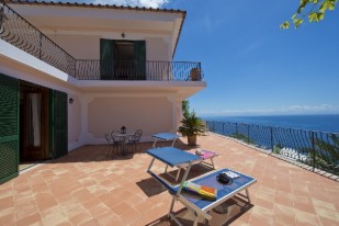 Amalfi coast villa for rent: Praiano