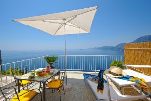 Amalfi coast villa for rent: Praiano