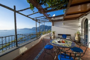 Amalfi coast villa for rent: Praiano